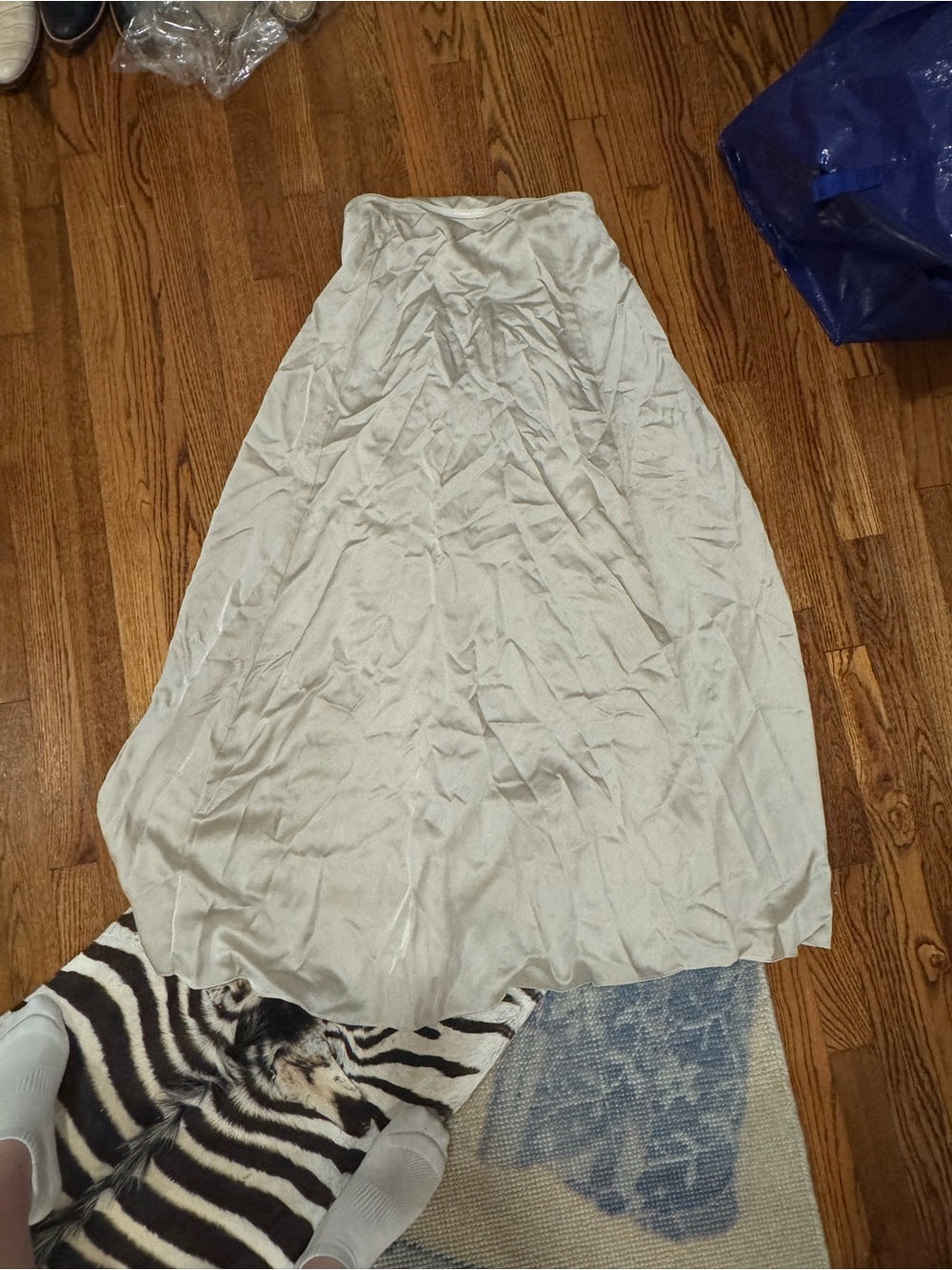 ASOS Strapless Maxi Dress in Cream - Picture 3 of 4